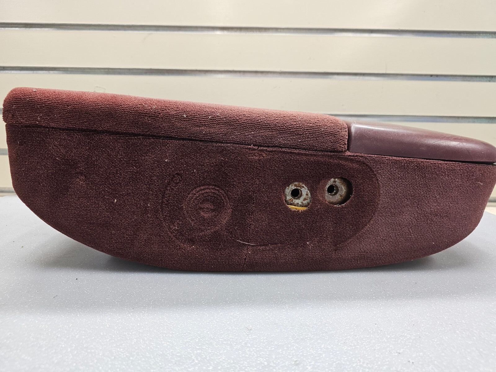 97-03Ford F150 Center Console JUMP SEAT Armrest Cloth/Leather cup holder Red JS6