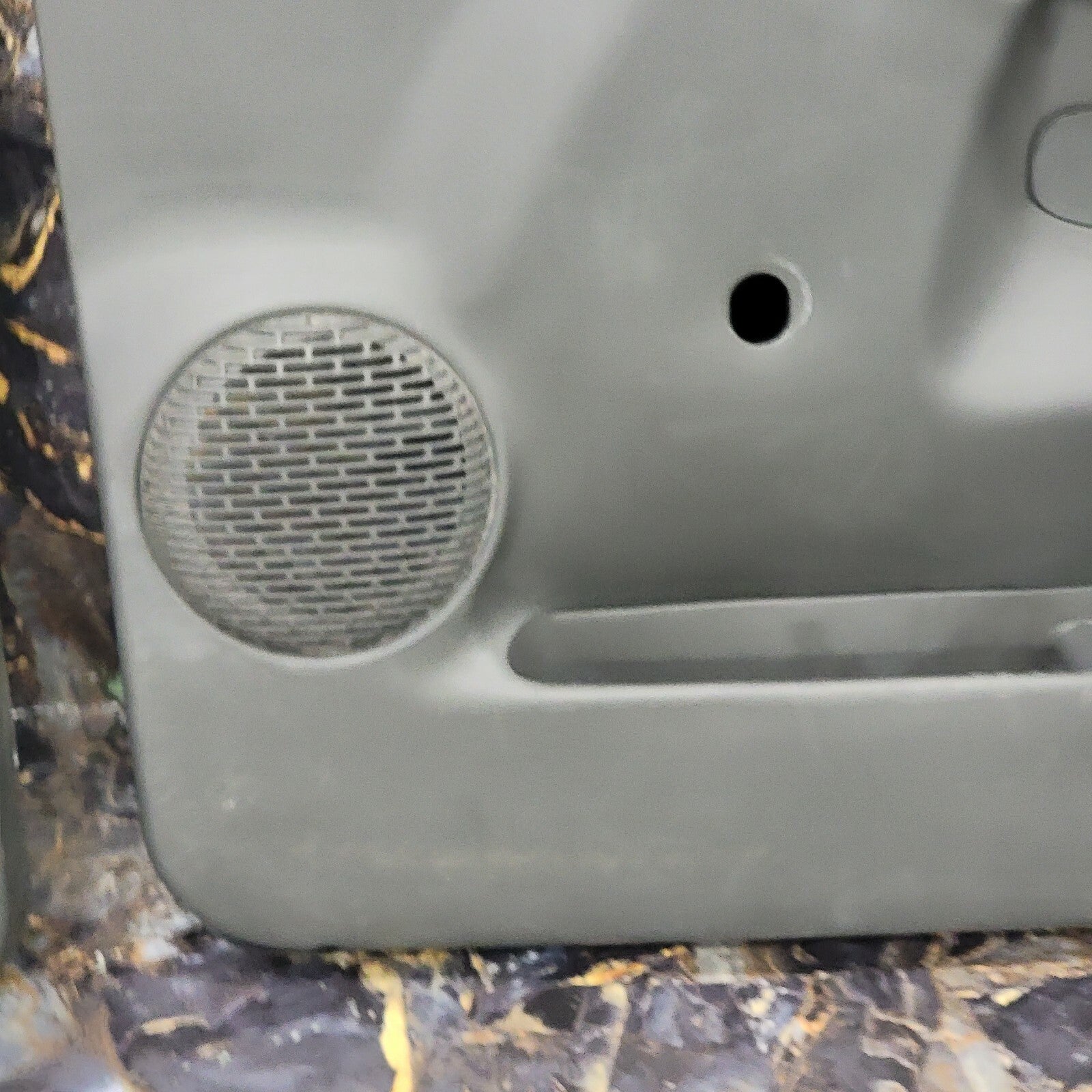 🔥99-06 Silverado SIERRA Door TRIM Panel Front RIGHT Passenger DK GRAY manual D3