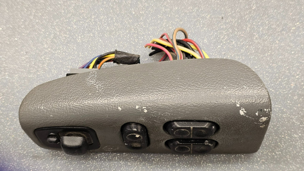 03-08 Ford E150 E250 E350 Left Driver Door Mirror Window Power Switch Lock Gray