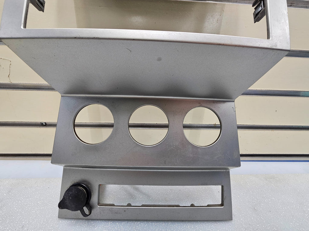 🔥2007-2012 Dodge Nitro Dash Radio Trim Bezel Silver W/ CLIMATE CONTROL SILVER