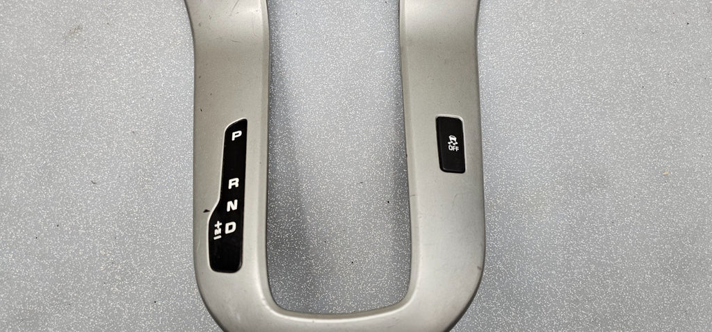 🔥11-15 Chevy Cruze INDICATOR TRANSMISSION GEAR SHIFTER TRIM BEZEL SILVER OEM