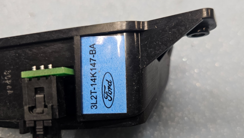 🔥02-06 EXPLORER/MERCURY EXPEDITION STEER WHEEL CRUISE CONTROL SWITCH BLACK