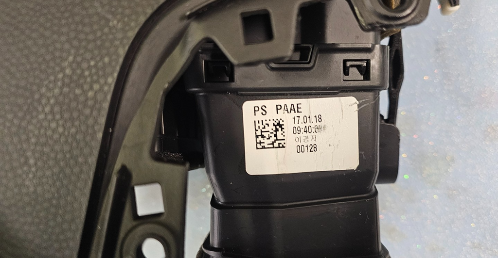 🔥2014-2016 Kia Soul Front Left Driver Dash Air Vent OEM
