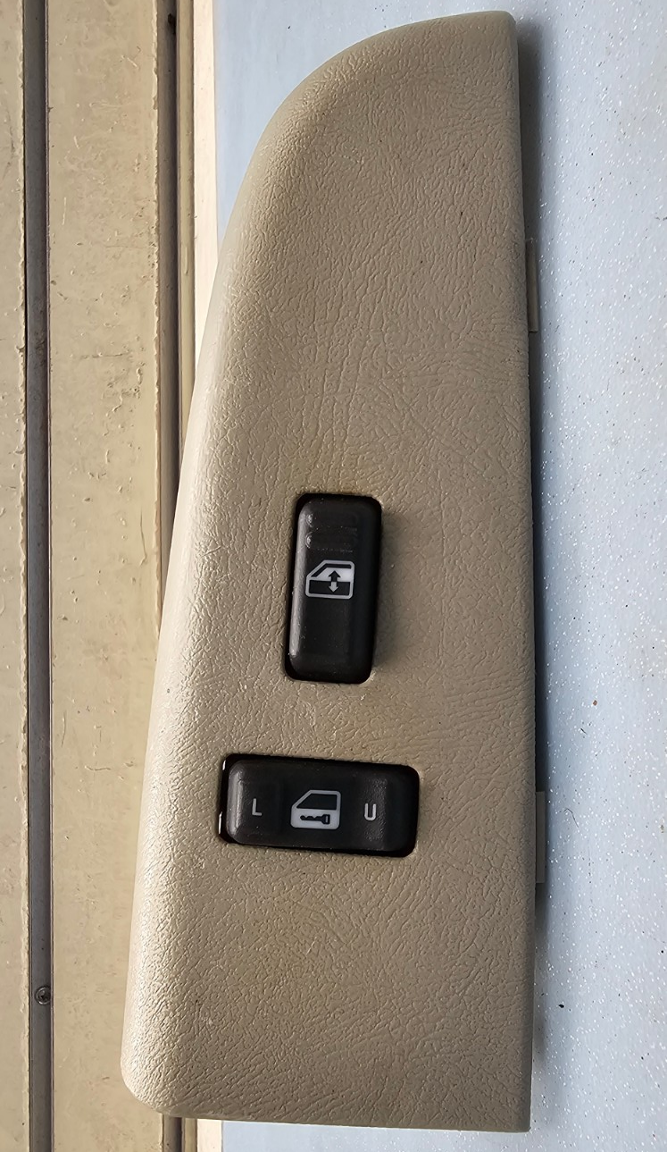 🔥99-02 Silverado SIERRA Front RIGHT Passenger Power Window Switch Lock TAN