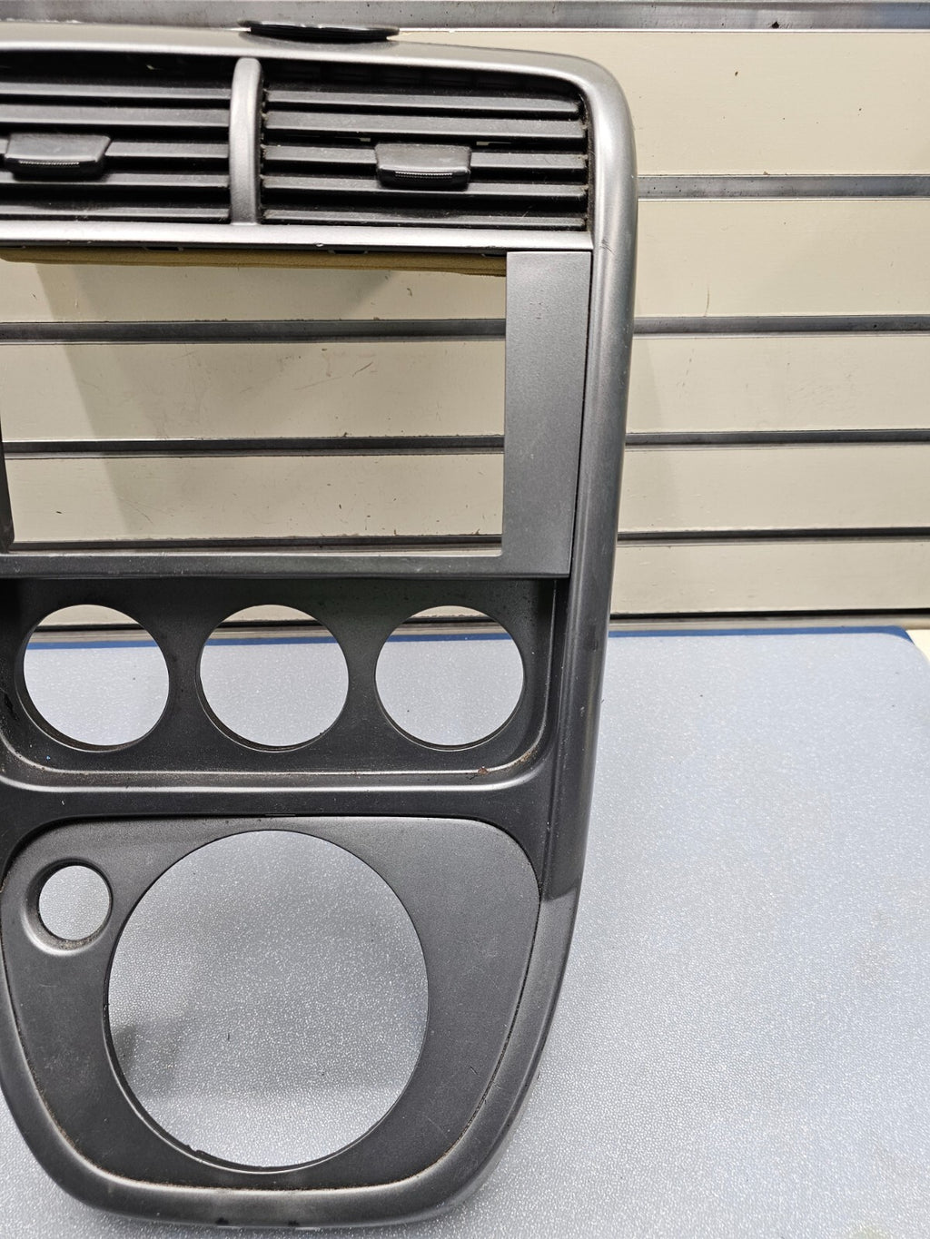 🔥03-06 Element Front Center Dash FM Radio Bezel Trim Panel Climate Silver/Black