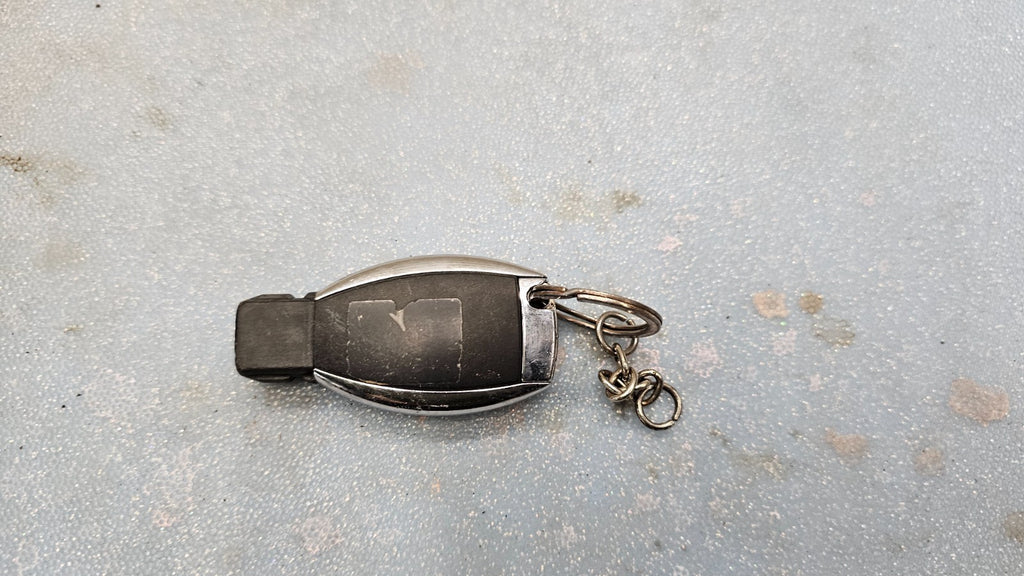 🔥08-12 MERCEDES B C CL CLA CLS CLASS ENTRY REMOTE SMART KEY KEYLESS FOB BUTTON