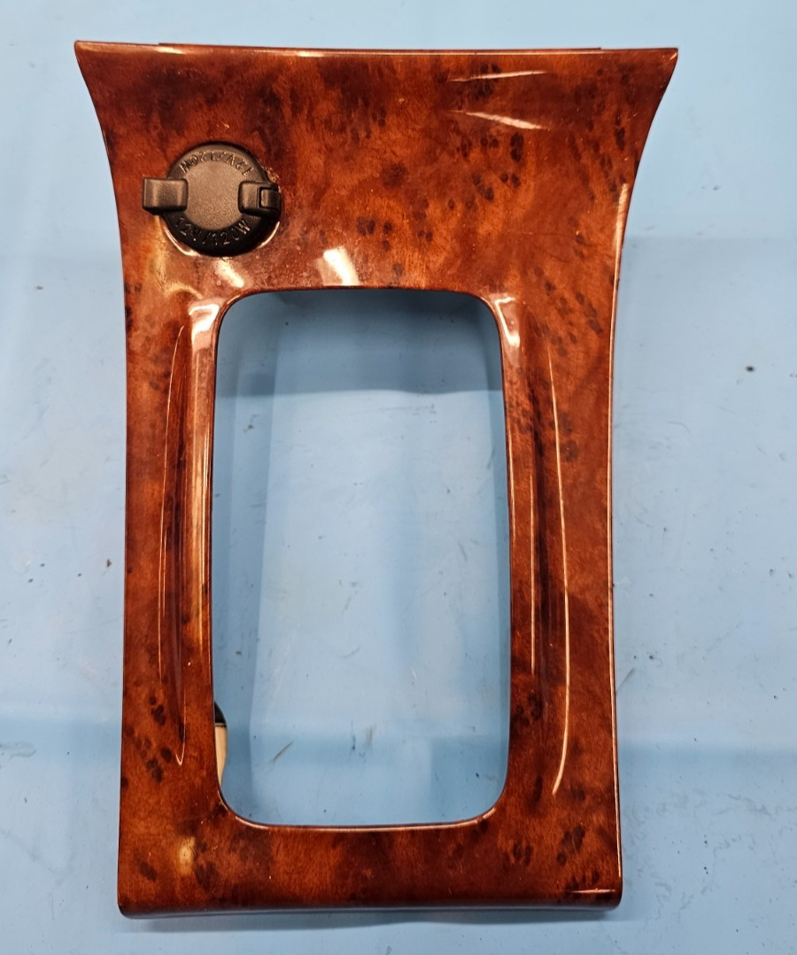 🔥03-08 Corolla Matrix Center Console Gear Shifter Shift Cover Trim Bezel Wood
