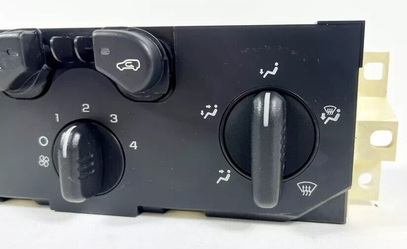 🔥04-12 Colorado Canyon Dash AC Heater Temperature Climate Control Conditioner
