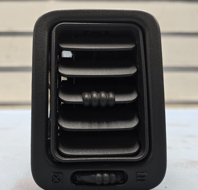 🔥99-06 Silverado Tahoe Dash Right Passenger Air Vent A/C AC HVAC Heater Black