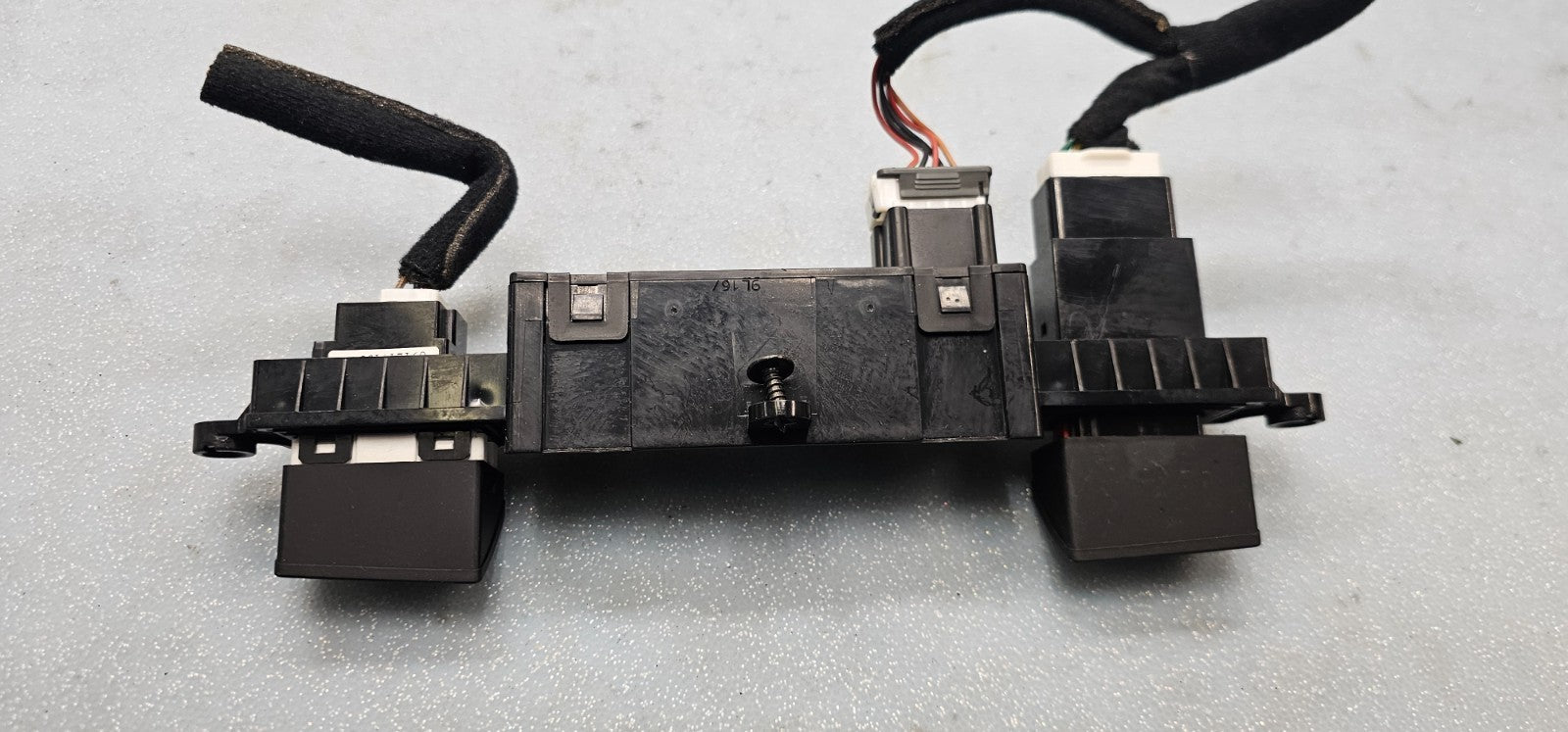 🔥06-10 Kia Sportage Hazard Switch Control Dash Digital Clock Display Time Black