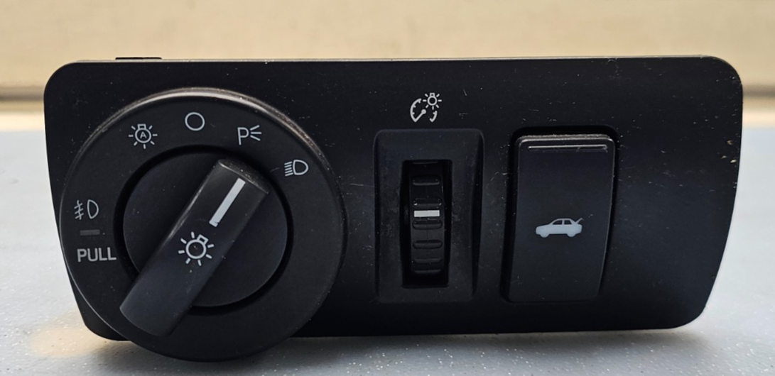 🔥05-07 Five Hundred 500 Taurus Montego Fog Headlight Lamp Dimmer Trunk Switch