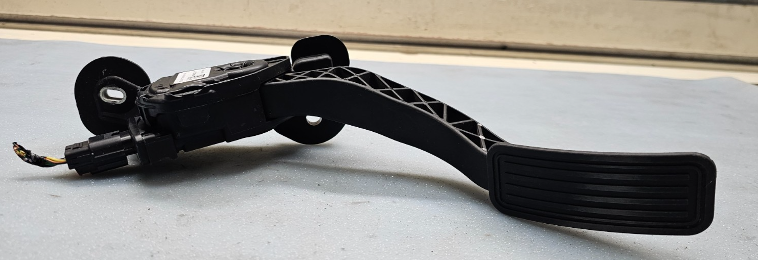🔥2012-2020 Tesla Model S Accelerator Pedal OEM