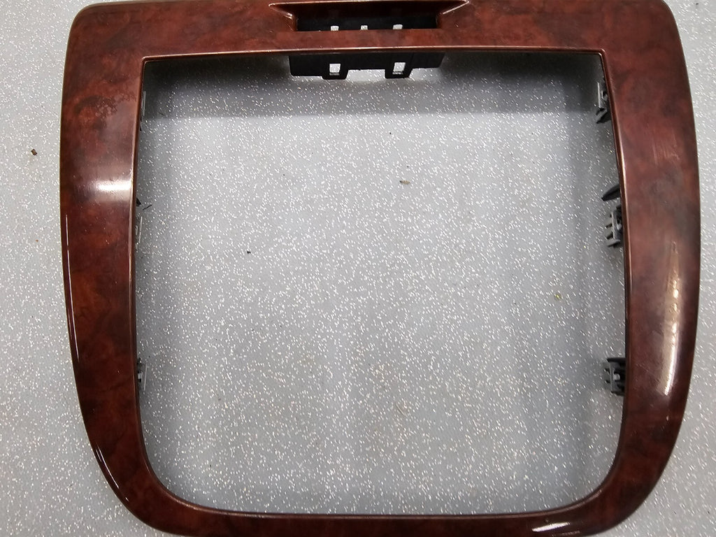 06-13 Chevy Impala Center Dash AM FM Radio Stereo Display Trim Panel Bezel Wood
