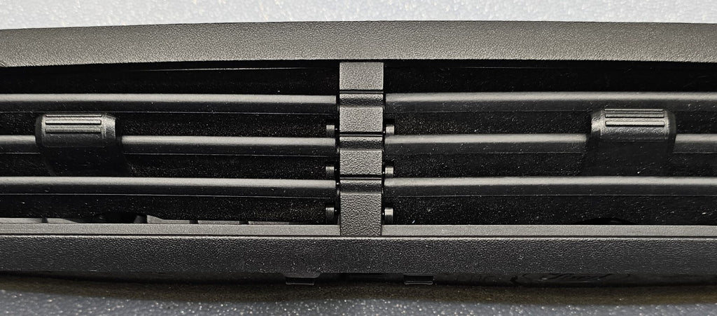 🔥08-11 Ford Focus Front Upper Center Dash Dual Air Vent Bezel Trim Panel Black