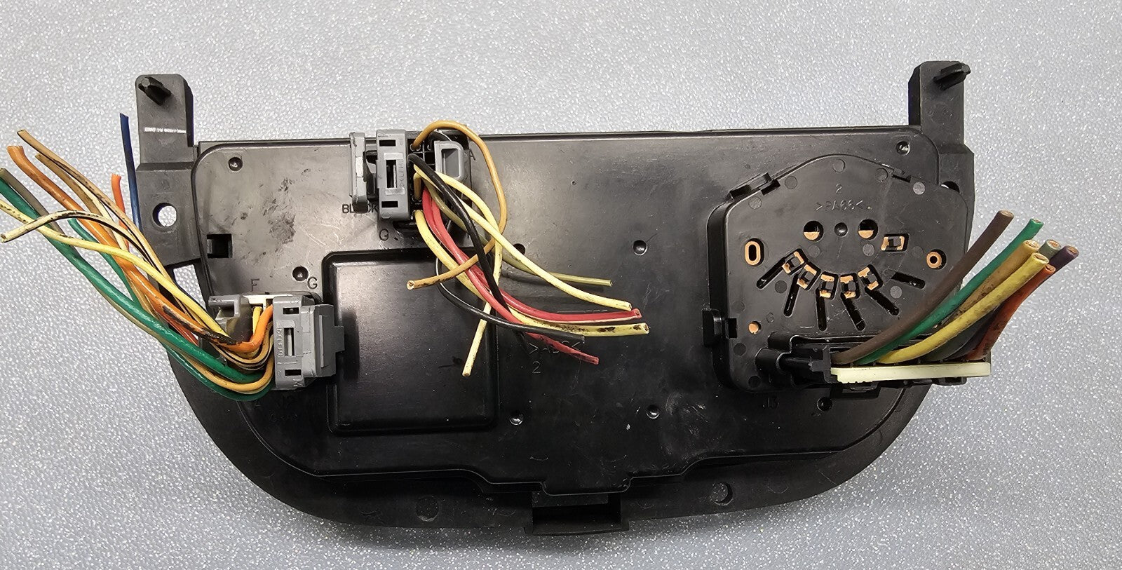 🔥05-09 Uplander Climate Control Unit AC Heater Defrost Conditioning Air Filter