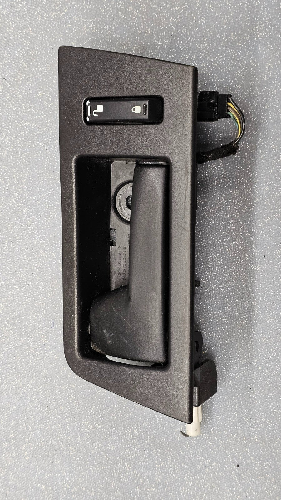 2008-2012 Ford Escape Front Left Side Interior Door Handle