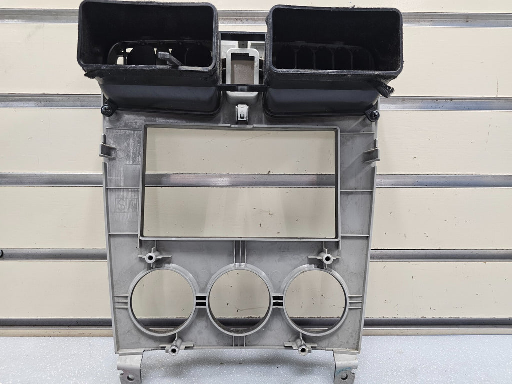 03-08 Subaru Forester Radio Trim Panel Climate Control Center Dash Bezel Silver
