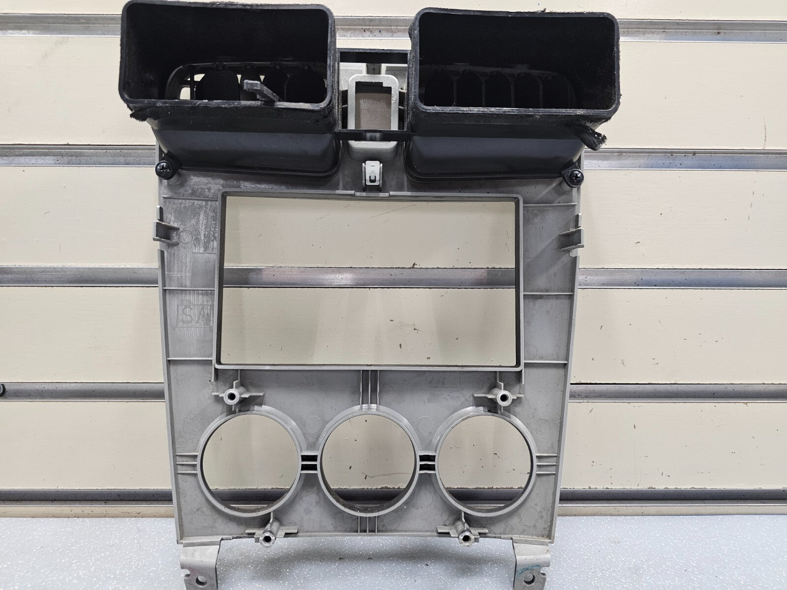 03-08 Subaru Forester Radio Trim Panel Climate Control Center Dash Bezel Silver