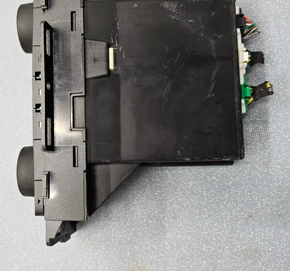 🔥07-11 BUICK LUCERNE TEMPERATURE A/C HEATER CLIMATE CONTROL BlACK