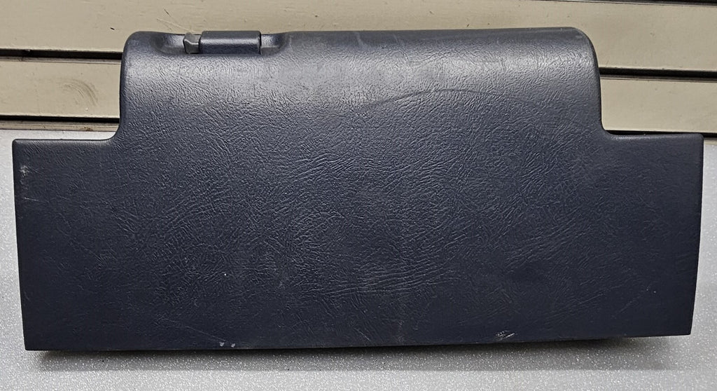 95-99 CHEVY GMC TRUCK SILVERADOC/K Glove Box Storage Compartment Assembly BLUEG2