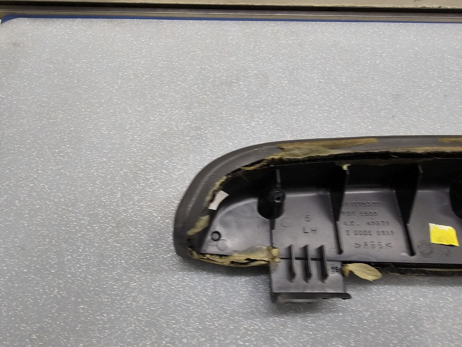 🔥03-06 Chevrolet GMC Silverado Tahoe Front Left Door Armrest Handle Graphite H2