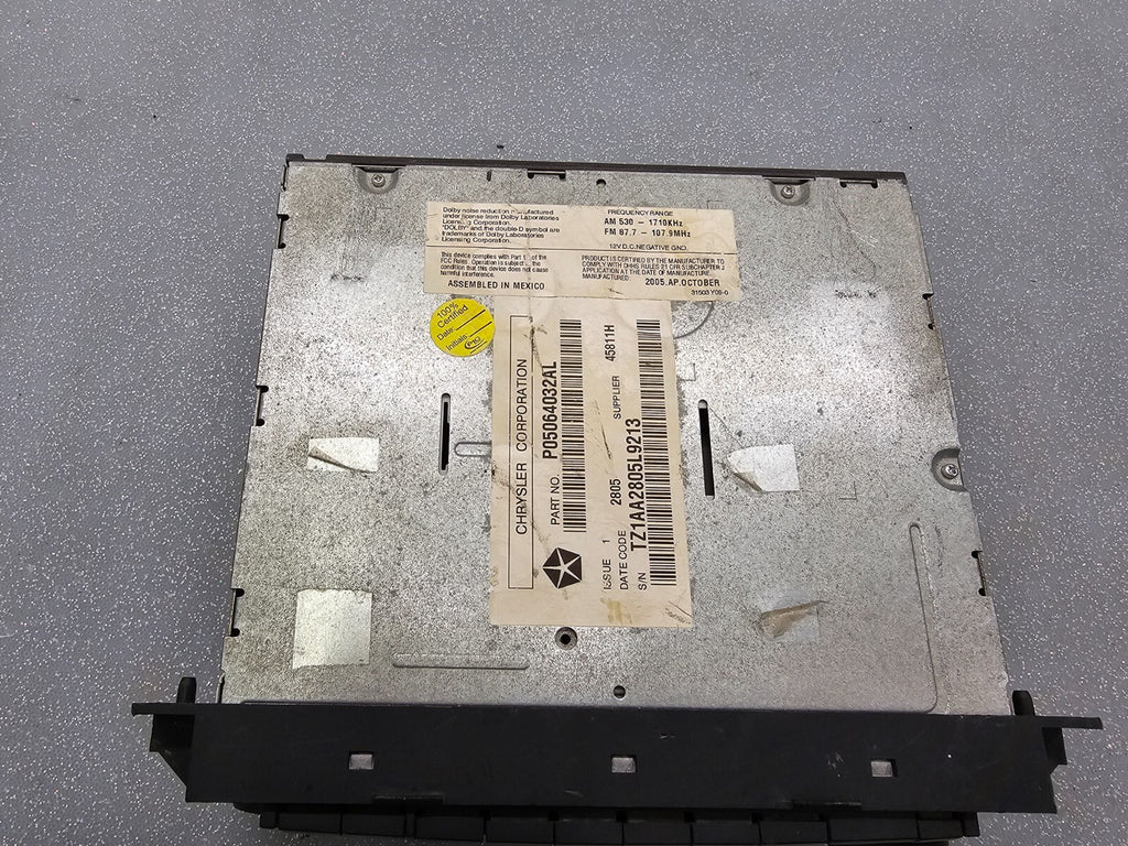 🔥2004-2010 Jeep Dodge Chrysler Front Dash Radio AM FM CD Aux Input OEM