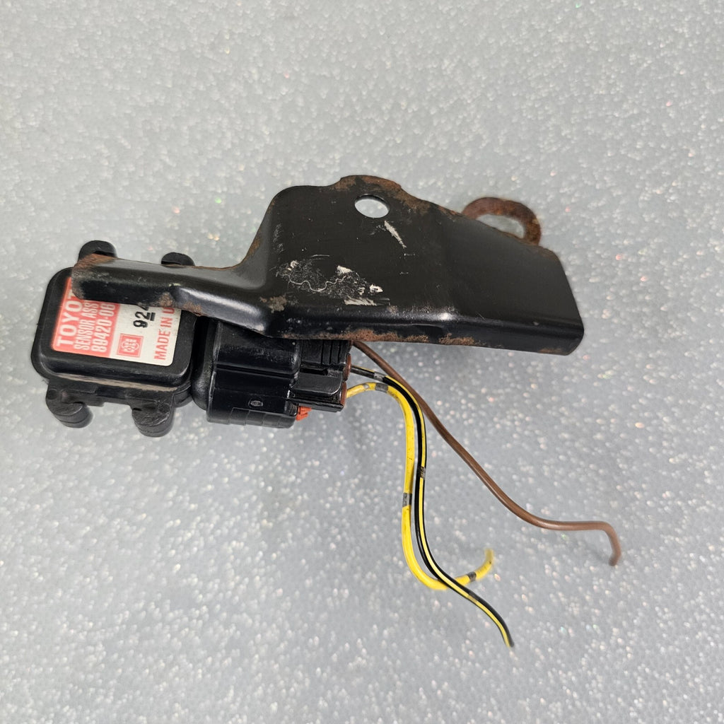🔥1997-2001 Toyota Camry Lexus ES300 Fuel Vapor Pressure Sensor Genuine OEM