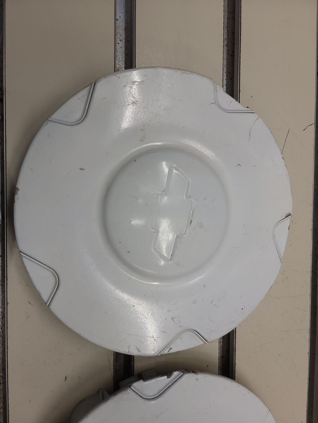 🔥 2002 - 2006 CHEVY TRAILBLAZER 5 SPOKE 16" WHEEL center cap hub caps white