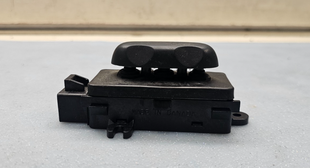 🔥00-05 Bonneville LeSabre Grand Prix 6 Way Power Seat Switch