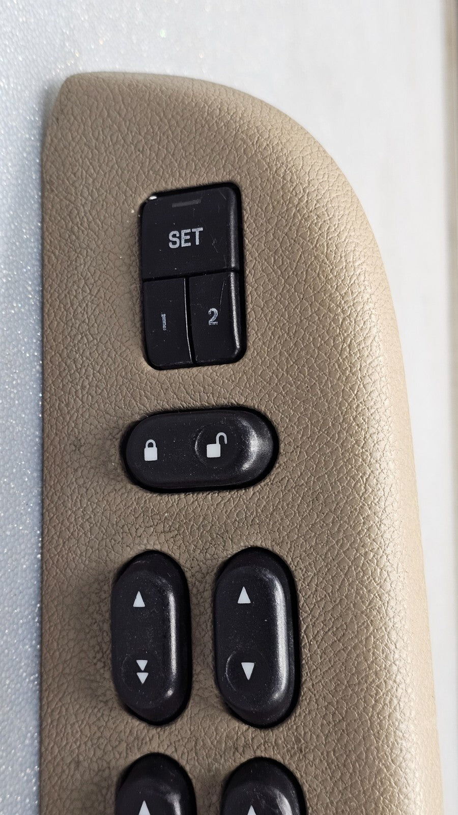 03-06 Ford Expedition Left Driver Master Door Window Control Switch Assembly Tan