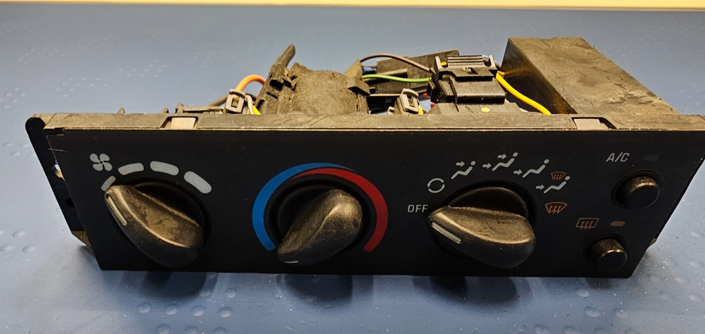 🔥95-97 Chevy Cavalier Dash AC A/C HVAC Heater Temperature Climate Control OEM