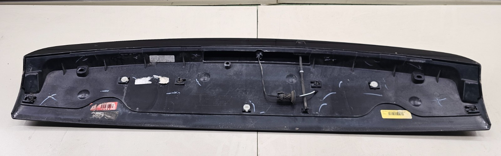 11-20 Dodge Grand Caravan Rear Upper Hatch Spoiler Wing Mount Break Light Black