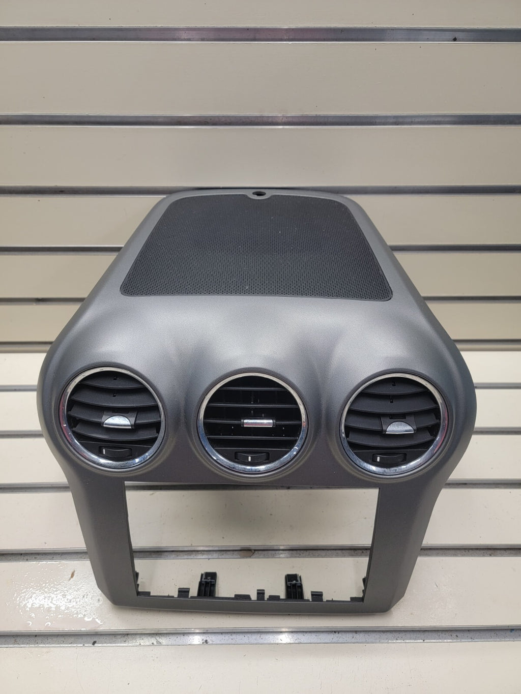 🔥08-10 Saturn Vue Center Dash Radio Stereo Bezel Trim With Vents OEM Gray B31