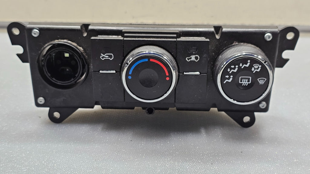🔥07-09 CHEVY EQUINOX DASH CENTER AC HEATER CLIMATE TEMPERATURE CONTROL UNIT OEM