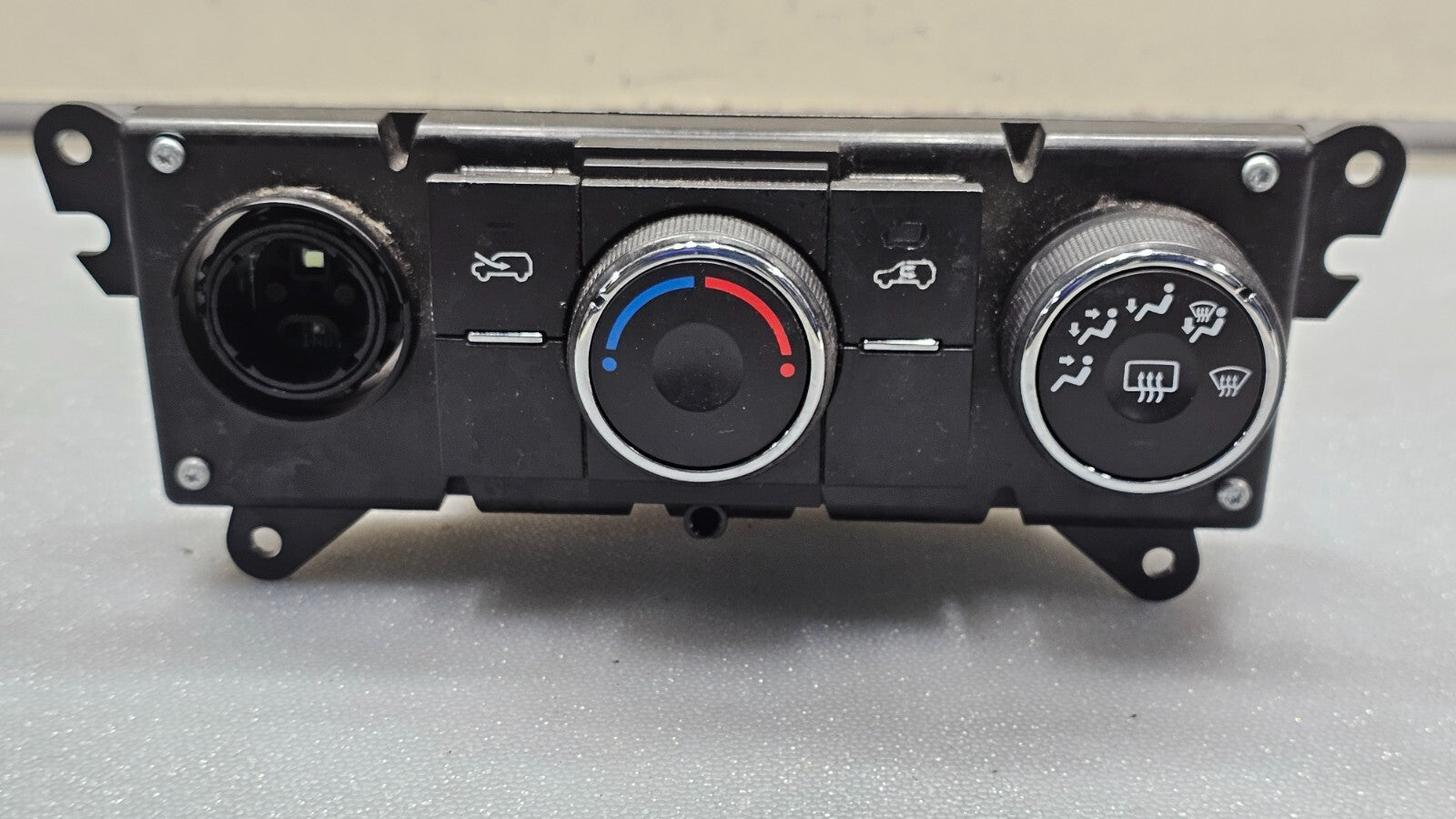 🔥07-09 CHEVY EQUINOX DASH CENTER AC HEATER CLIMATE TEMPERATURE CONTROL UNIT OEM