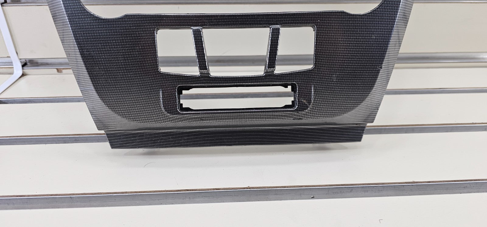  10-12 Fusion Milan Climate Control Radio Stereo Display Bezel Panel Trim Silver