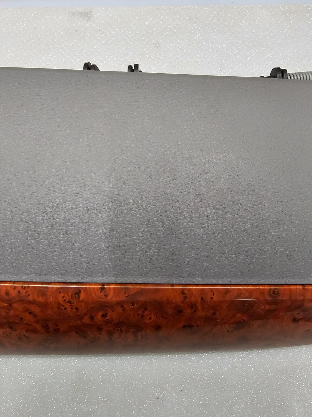 🔥08-10 Chrysler Town Country Upper Glove Box Dash Storage Door Lid Compartment