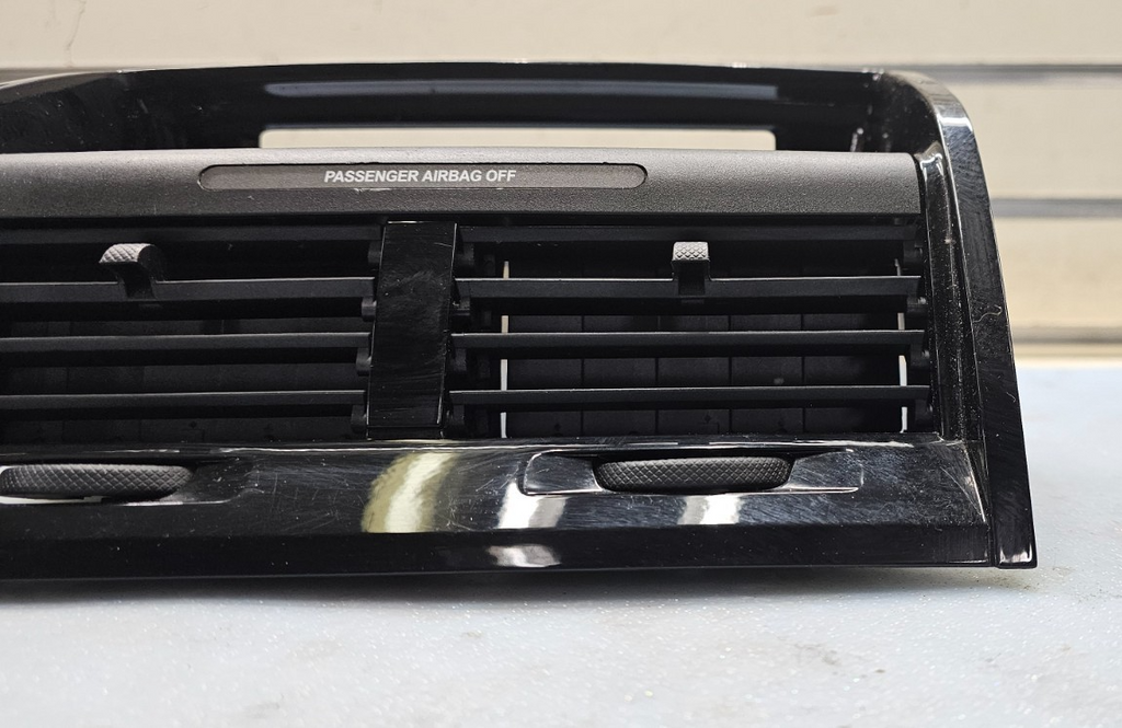 🔥08-12 ESCAPE MARINER TRIBUTE CENTER DASH BEZEL TRIM A/C AIR VENTS BLACK OEM