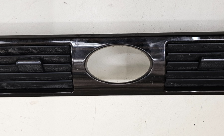 🔥05-09 Five Hundred Taurus Sable Interior Center Dash Panel Bezel Trim Wood