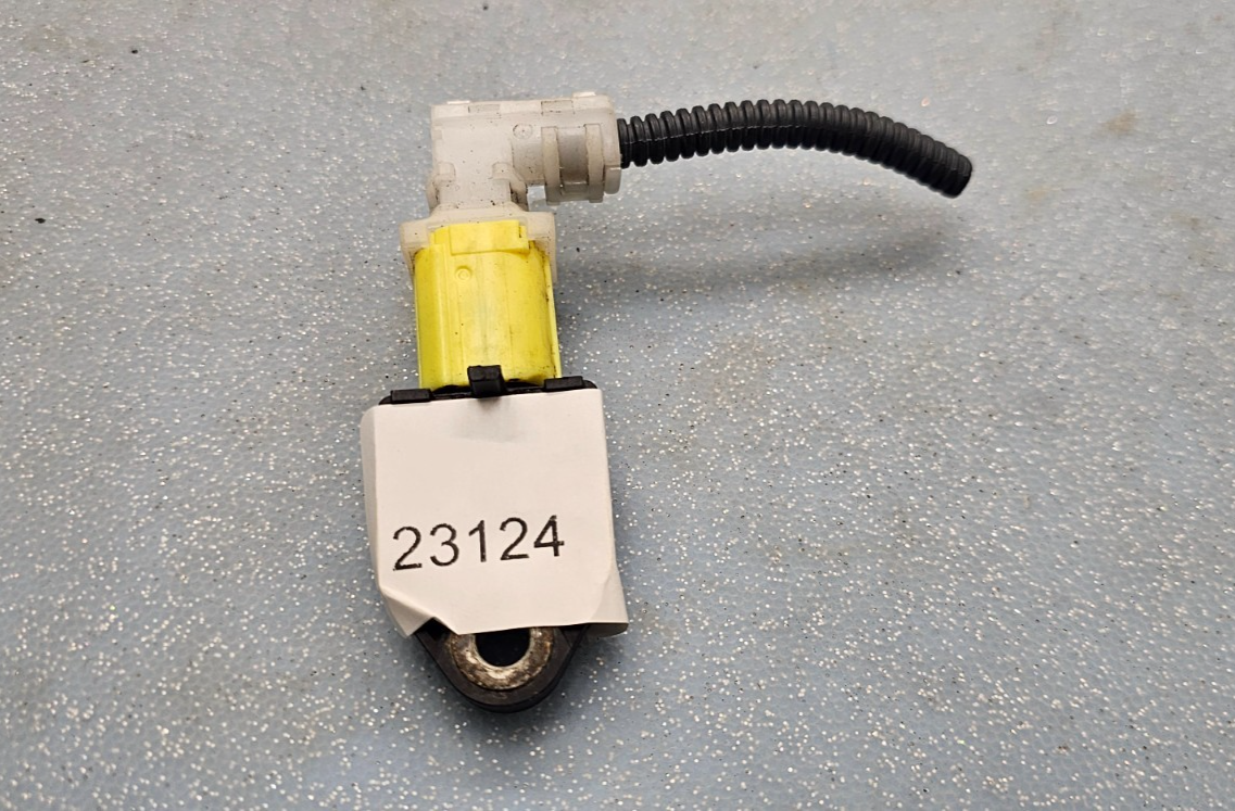 🔥2014-2019 Toyota Corolla Front Impact Sensor