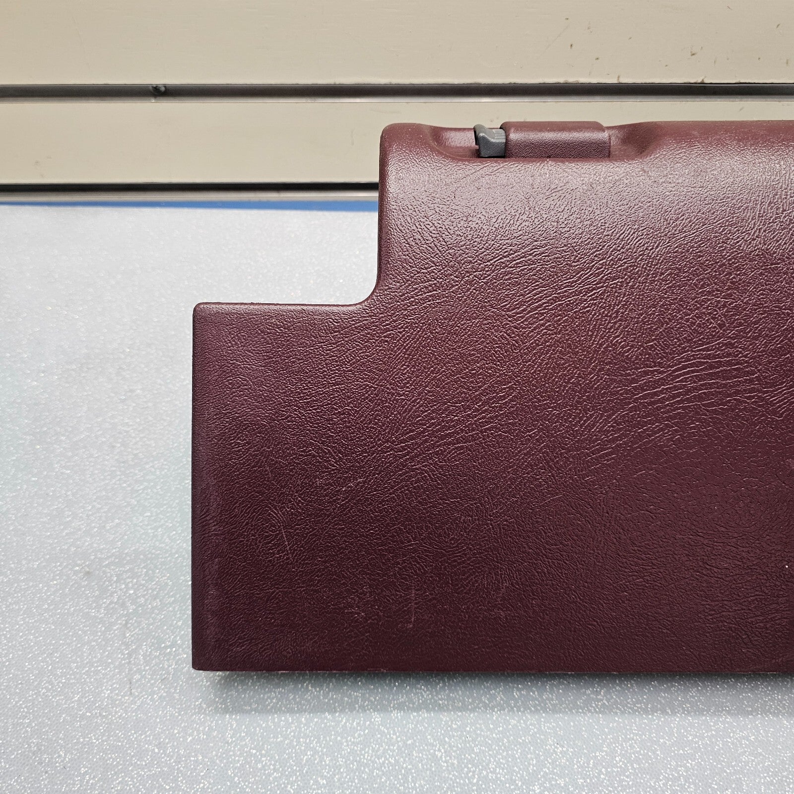 🔥95-99 CHEVY GMC TRUCK SILVERADO C/K Glove Box Storage Door RED G2
