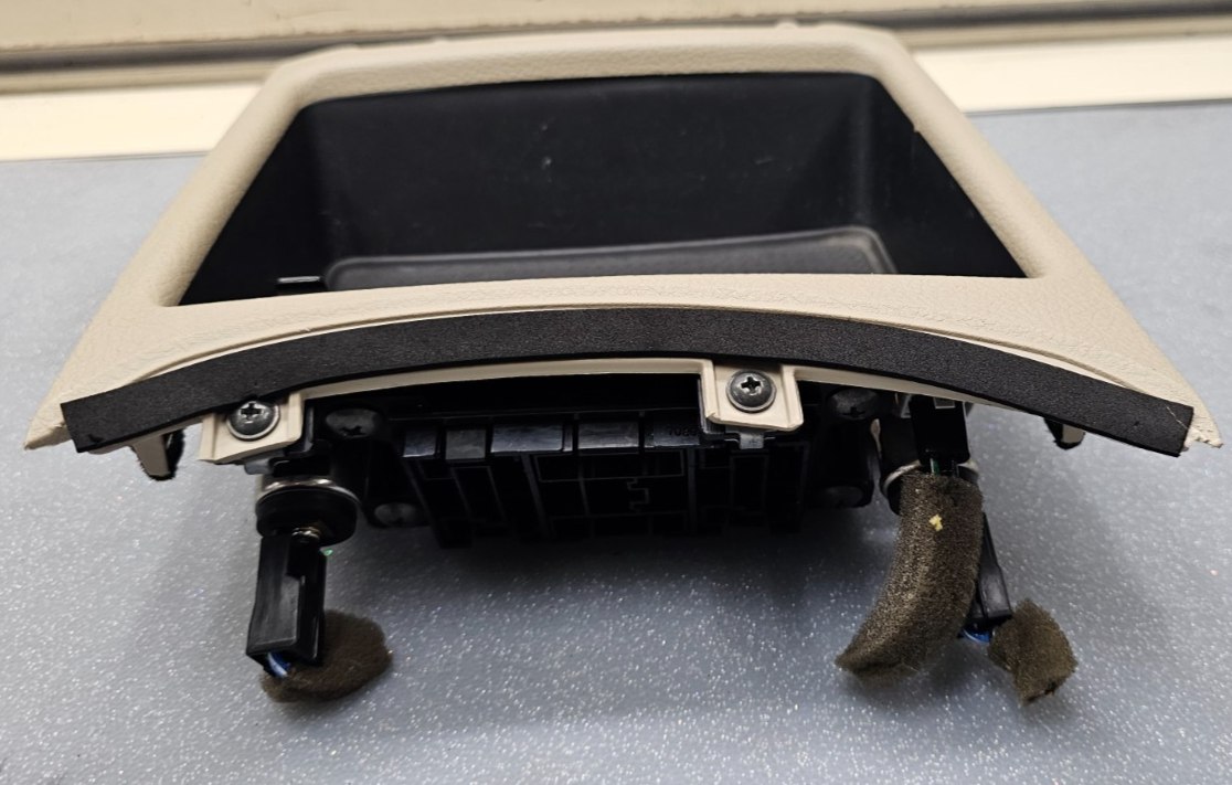 🔥07-09 Hyundai Santa Fe Shift Shifter Bezel Console Trim TAN OEM