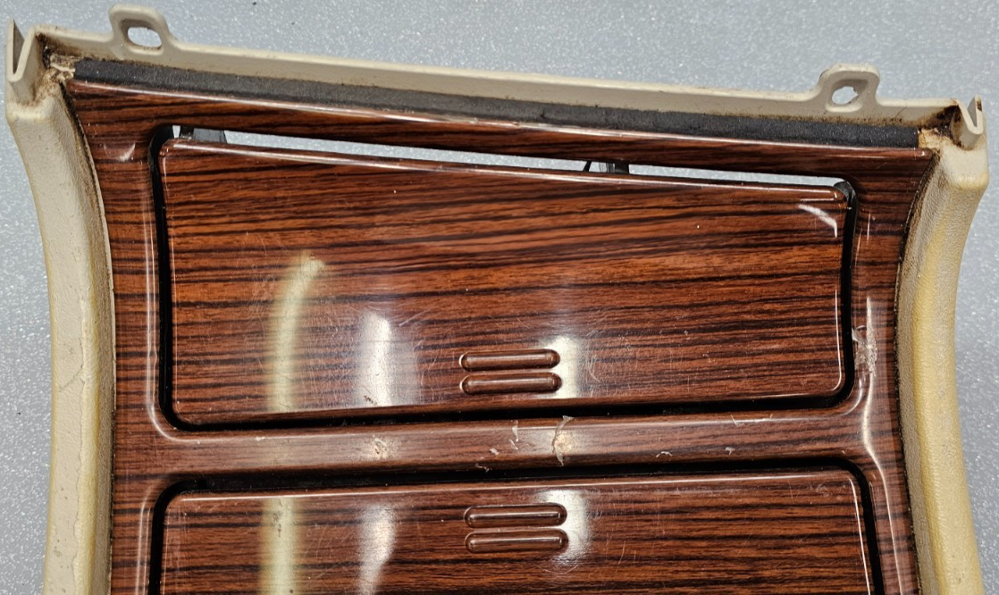 🔥01-02 Cadillac Escalade Lower Center Console Woodgrain Cup Holder Bezel