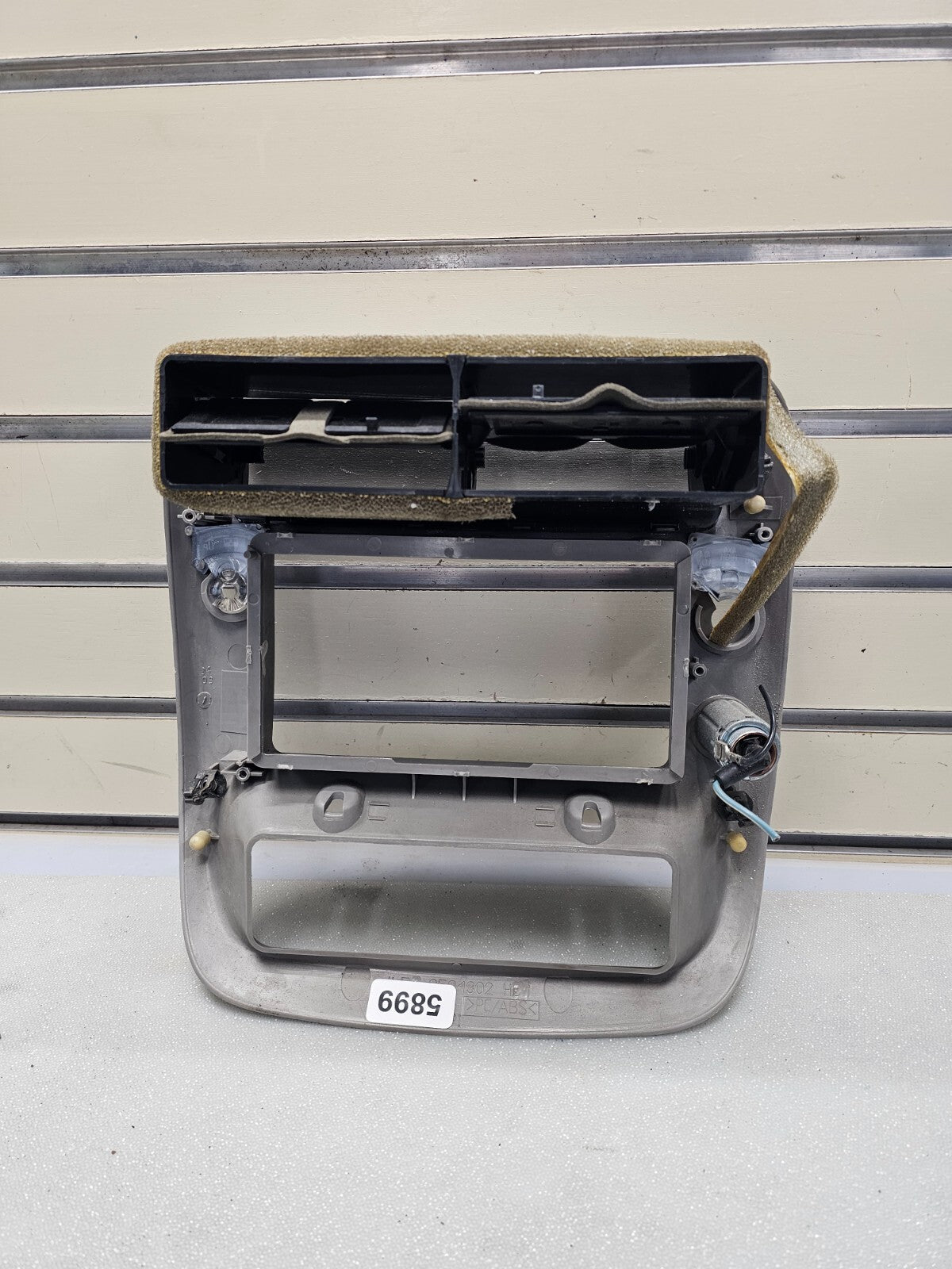 🔥1995-2010 Ford Ranger EXPLORER Radio Front Center Dash Trim Bezel SILVER B2