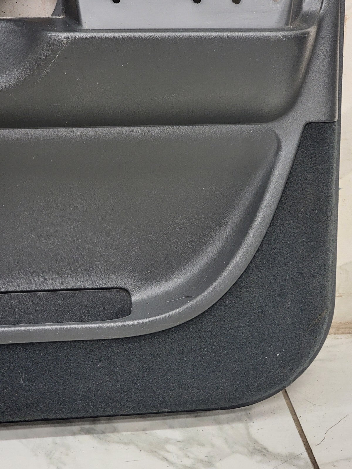 98-04 Chevy Blazer Jimmy S-10 GMC Sonoma Front Door Panels AUTO OEM RIGHT GRAY