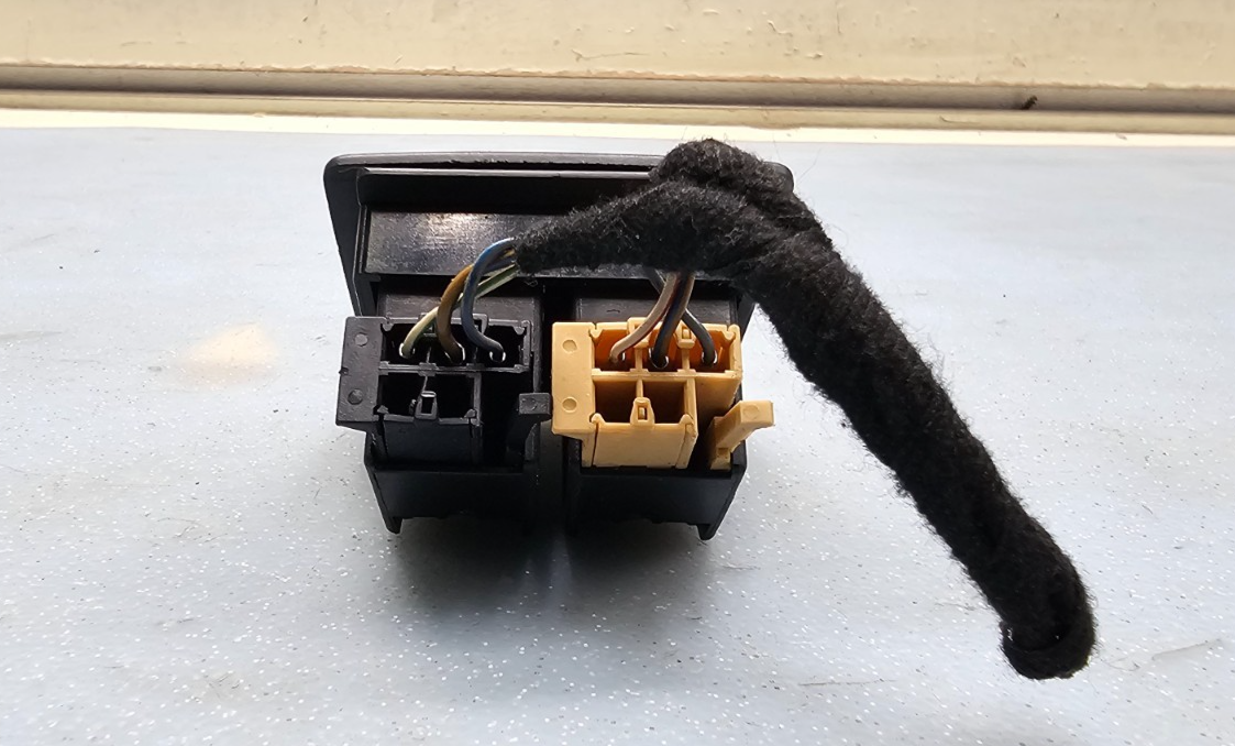 🔥98-06 Beetle Left Driver Side Power Window Switch Replacement Part Black