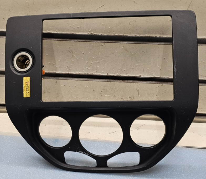 🔥05-07 FOCUS CENTER DASH RADIO STEREO CLIMATE CONTROL BEZEL TRIM PANEL BLACK