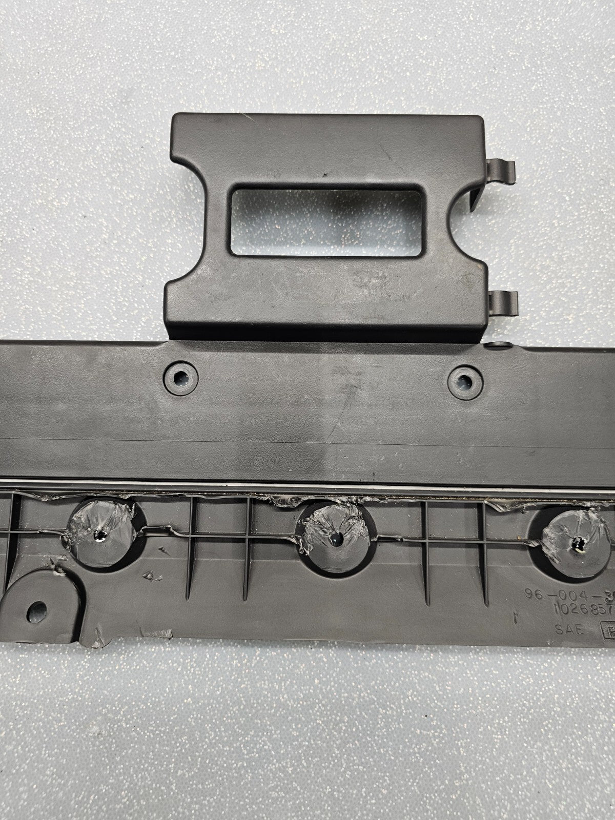 🔥99-09 Montana Uplander Venture Glove Box Storage Compartment Hinge Assembly