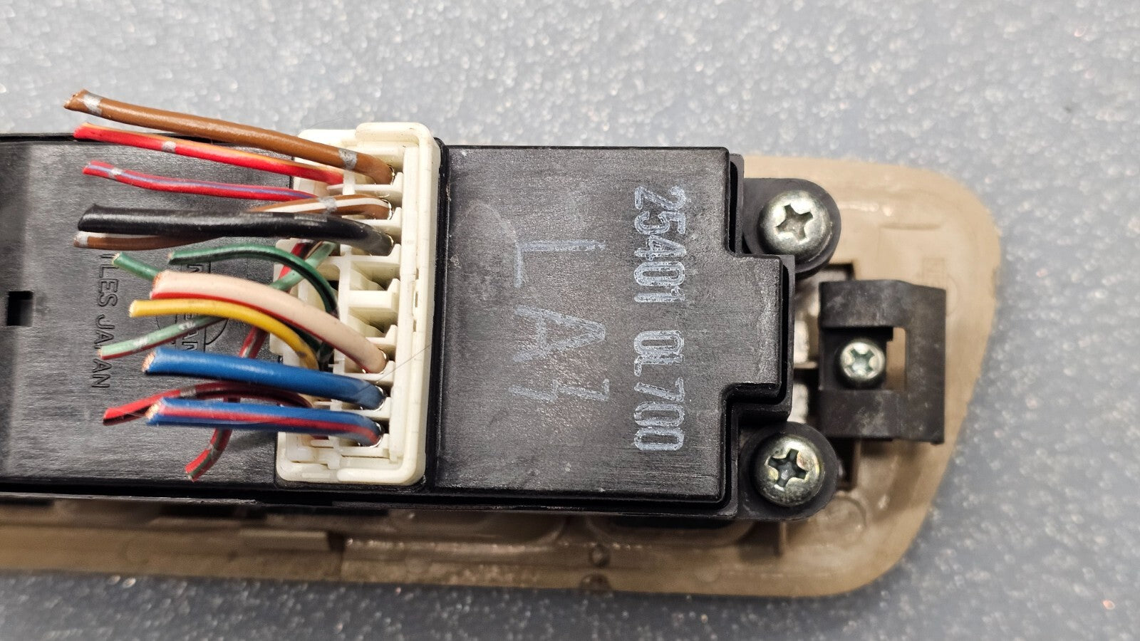 🔥95-99 Maxima Infiniti I30 Front Left Driver Master Power Window Switch Tan
