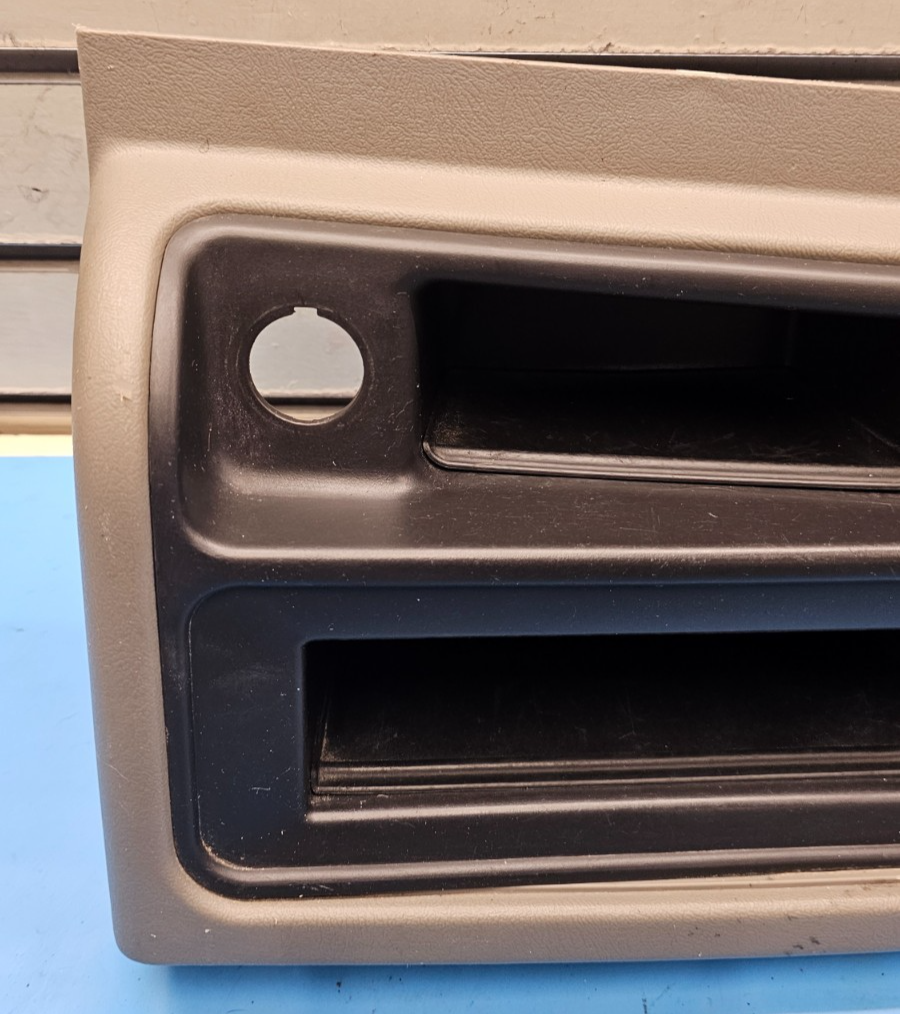 🔥03-06 SILVERADO SIERRA CENTER CONSOLE STORAGE BEZEL ASH TRAY TAN/BLACK OEM